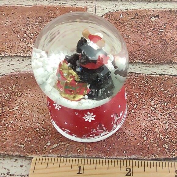 Mini Christmas Reindeer Dog Tree Snowglobe Waterglobe Snow Globe Santa Reindeers - Picture 16 of 16